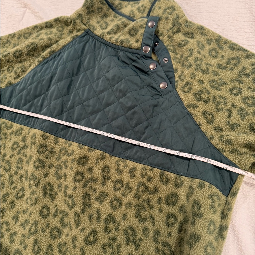 Green Leopard Print J Crew Fleece Pullover - Picture 6 of 6